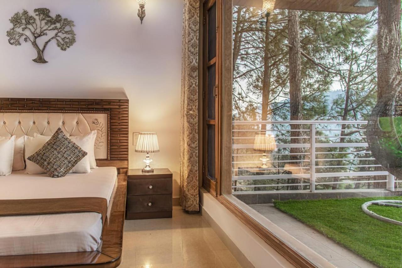 The Himalayan Mansion: Serviced Villa with Open-Air Lawn in Kasauli Exterior photo